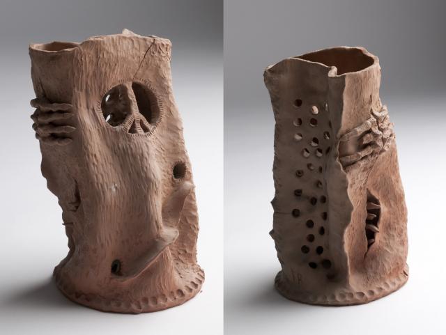 Surrealistischer Turm