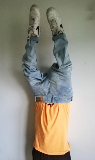 One Minute Sculpture